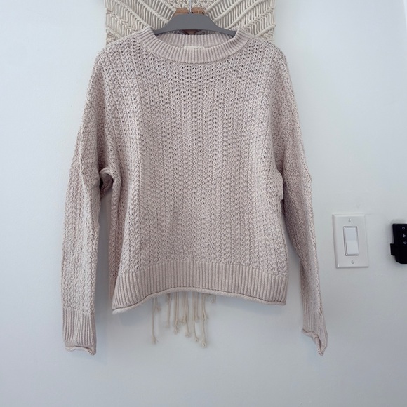 Universal Thread Women's Beige Knit Sweater - Picture 2 of 5